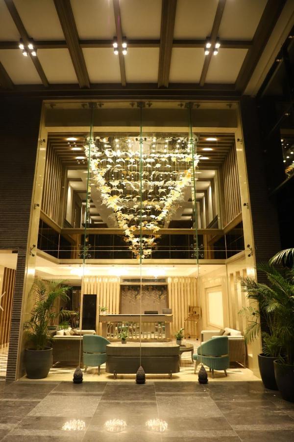 Blusalzz Residence Amritsar Bagian luar foto