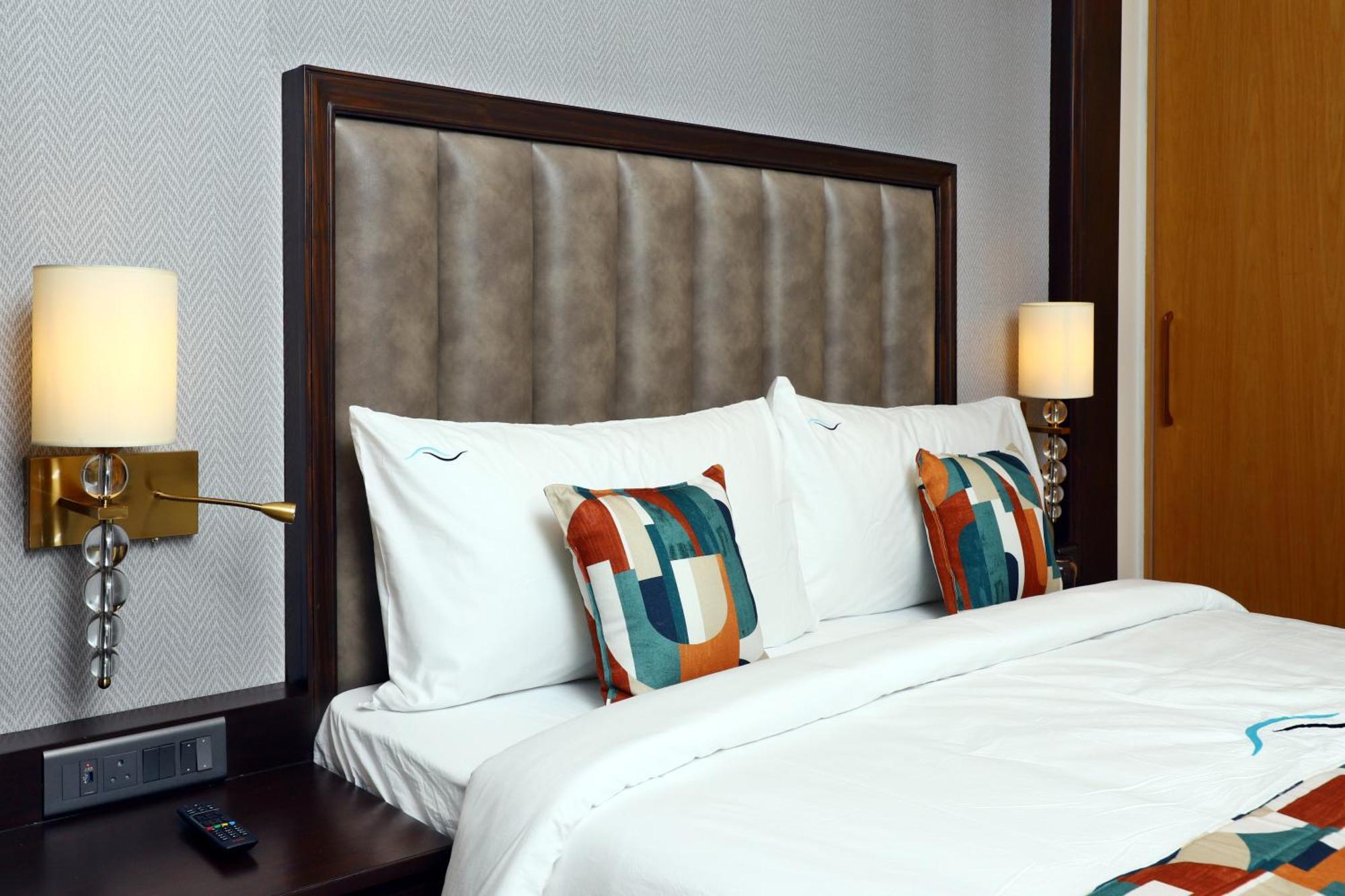 Blusalzz Residence Amritsar Bagian luar foto