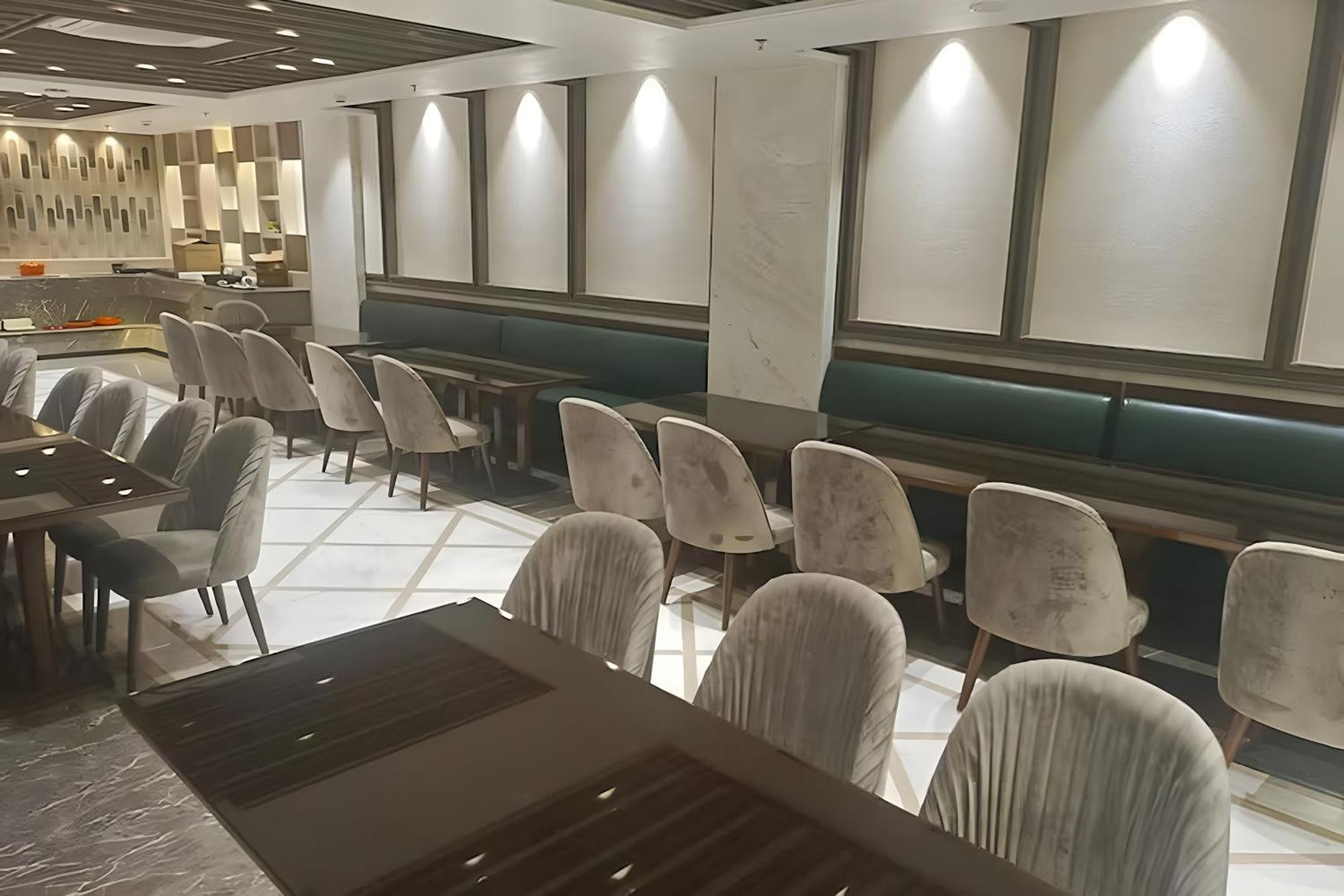 Blusalzz Residence Amritsar Bagian luar foto